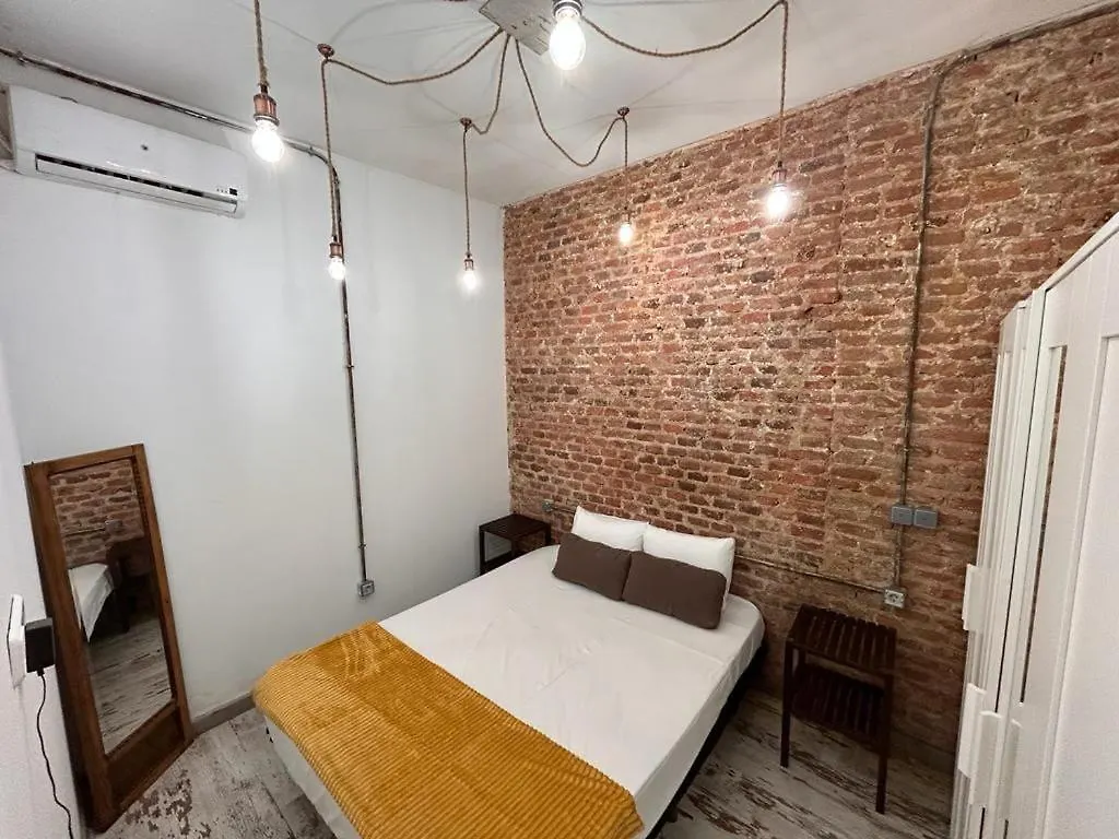 Apartment Nice And Quiet Flat In Madrid