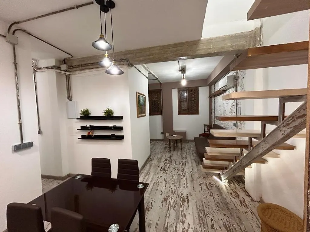 Nice And Quiet Flat In Madrid Spain